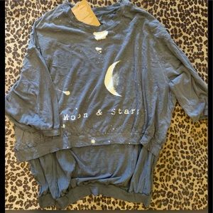 Magnolia Pearl Hi low T-shirt